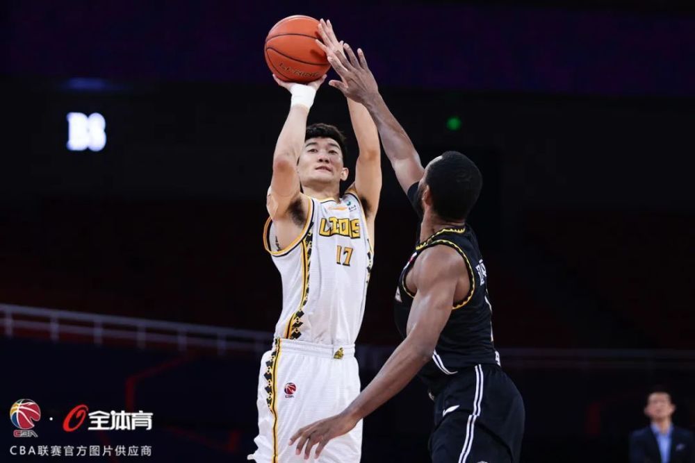 香港三级借妻艳史
